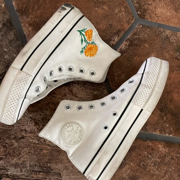 Converse Shoes - Converse Platform Hi top with embroidred flowers white all star hi top converse